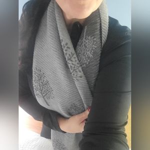Oversized Scarf/shawl